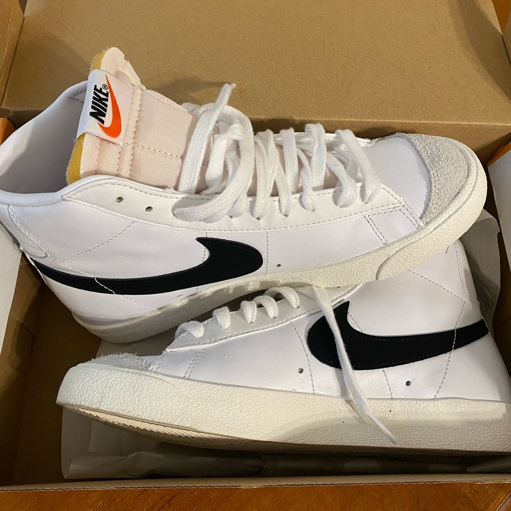 Nike Blazers 9W